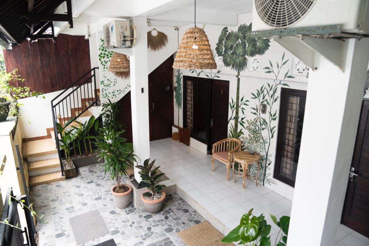 Sunrise Surf Guest House Canggu Buitenkant foto