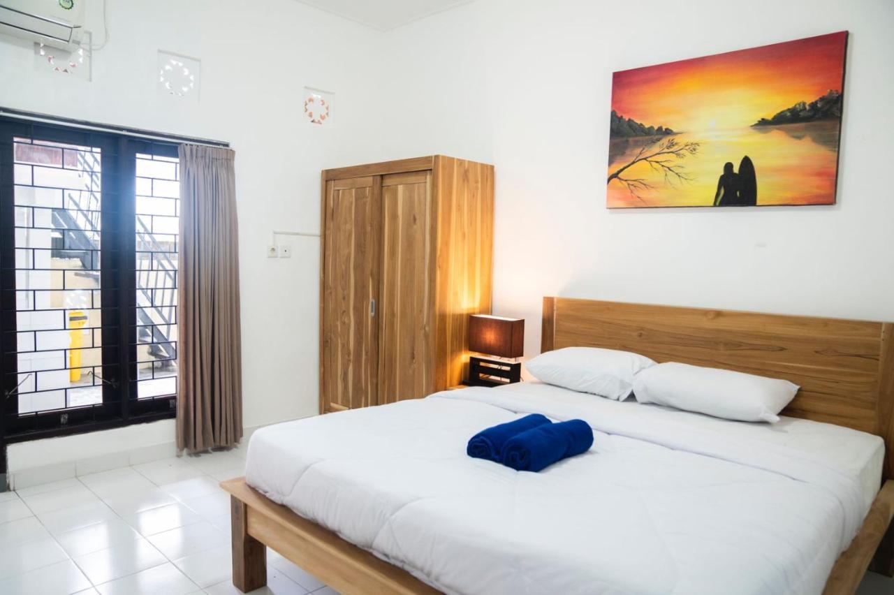 Sunrise Surf Guest House Canggu Buitenkant foto