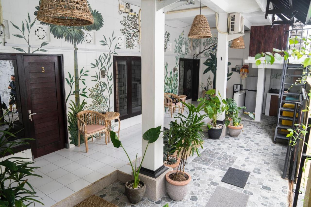 Sunrise Surf Guest House Canggu Buitenkant foto