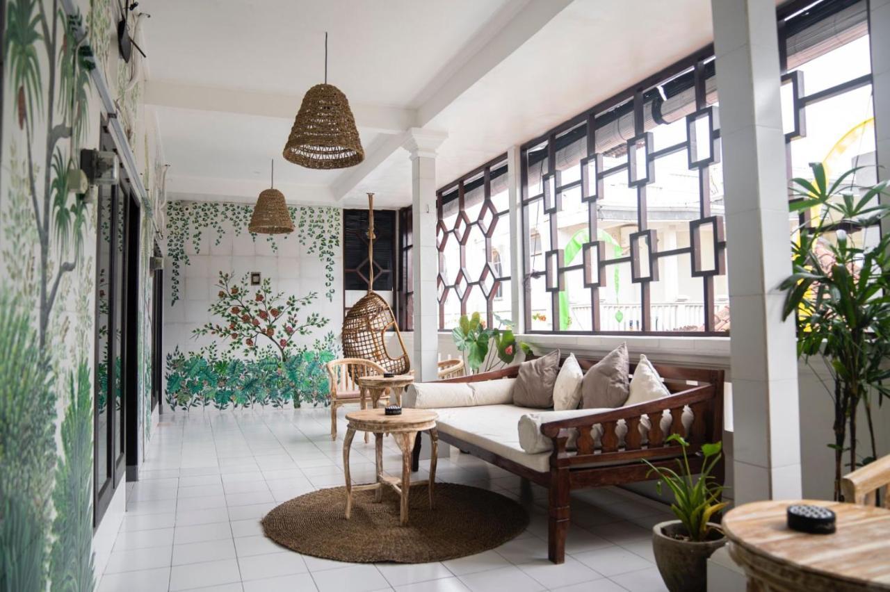 Sunrise Surf Guest House Canggu Buitenkant foto